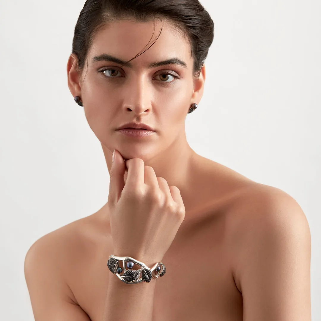 Blackthorn Bangle - Silver, Black Spinel & Black Pearl