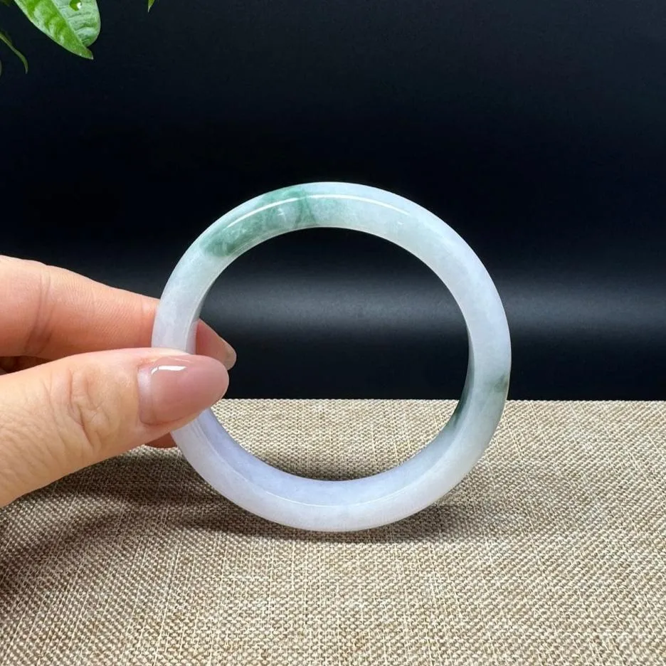 Genuine Burmese White Green Jade Jadeite Bangle Bracelet ( 56.6mm )