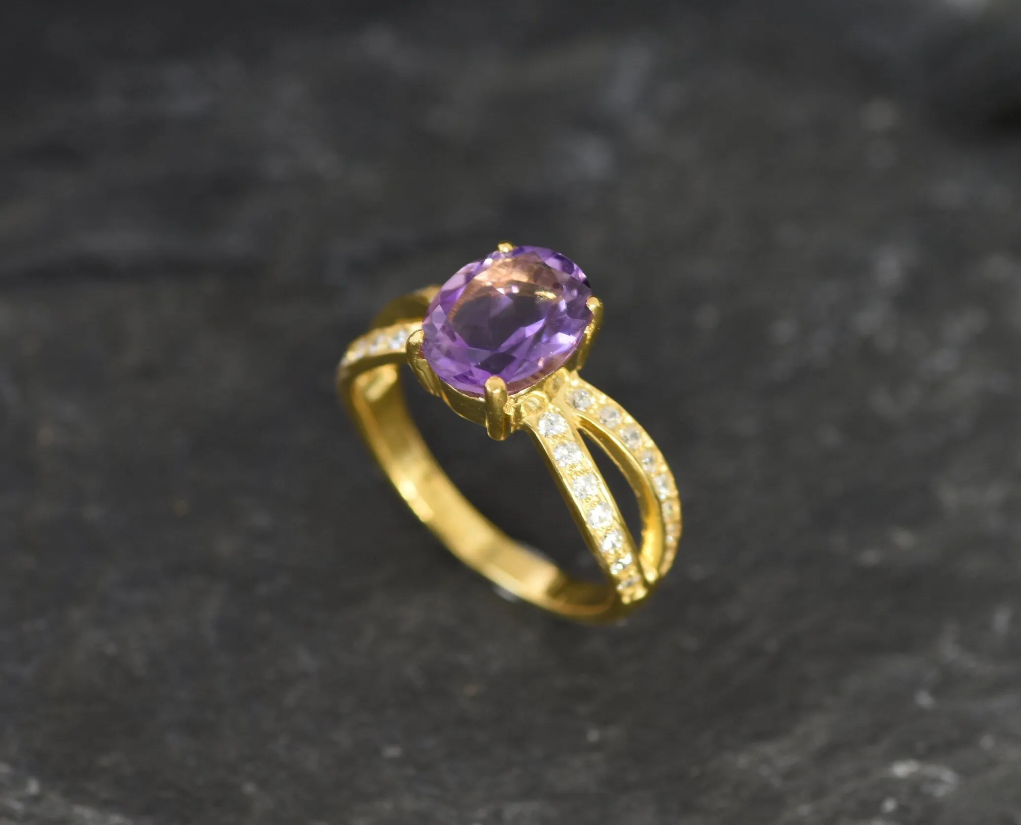 Gold Amethyst Ring - Vintage Amethyst Ring - Purple Solitaire Ring