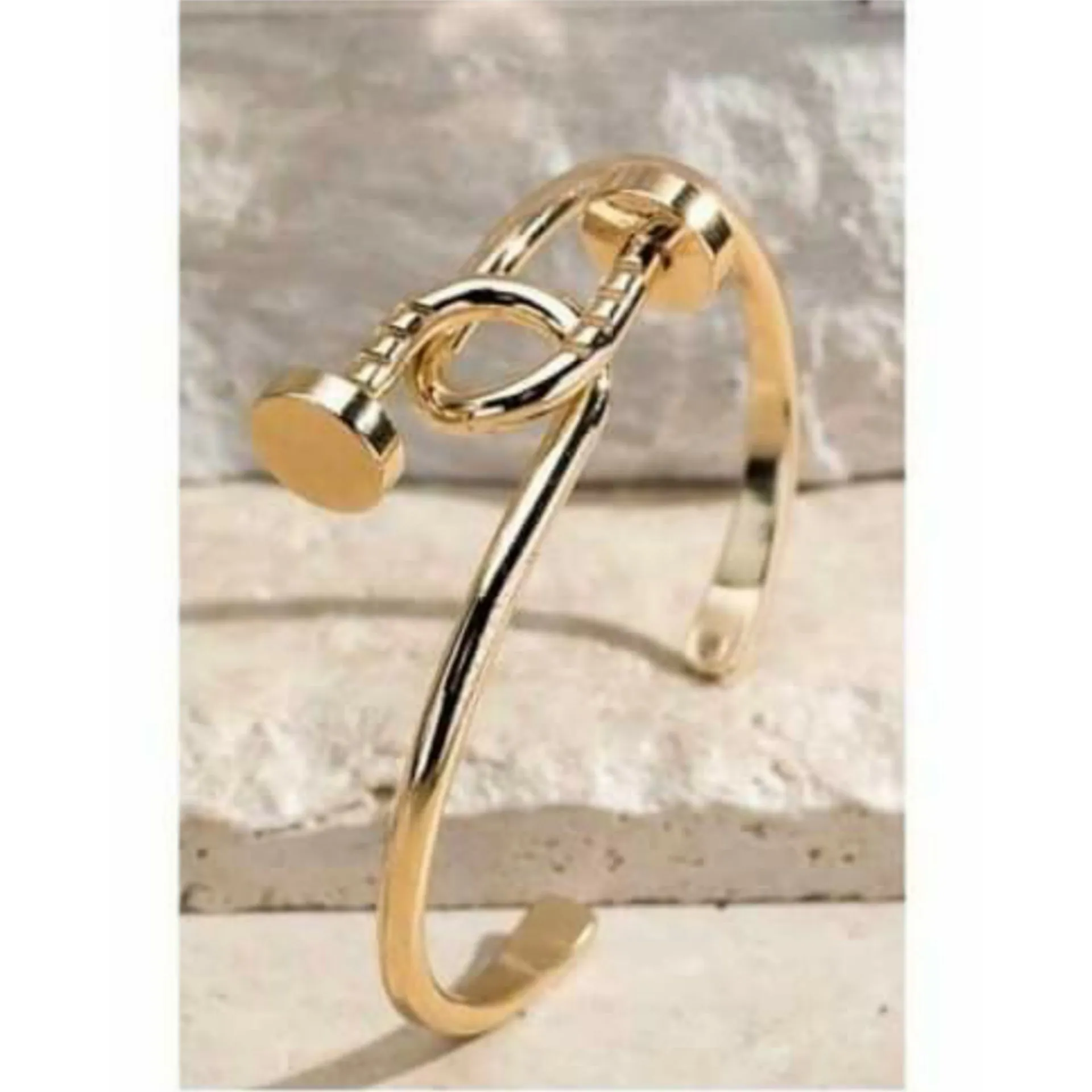 Nail Bangle