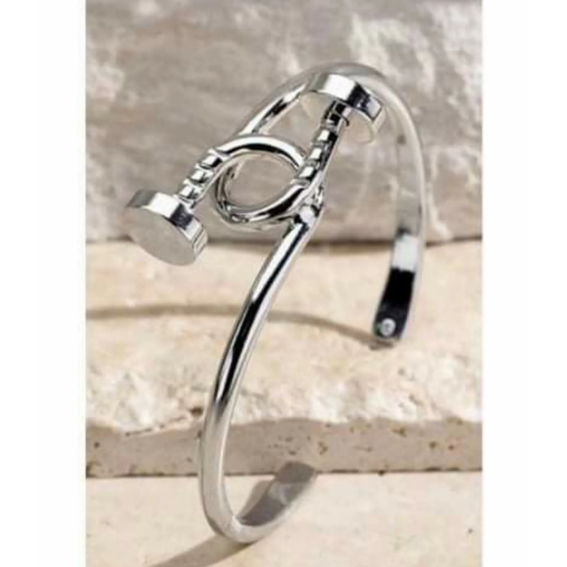 Nail Bangle
