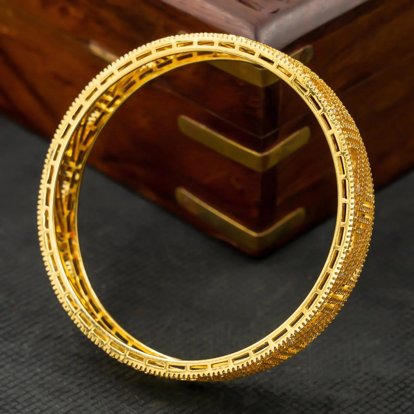 Premium Stone Bangle PMSB14W 27 006