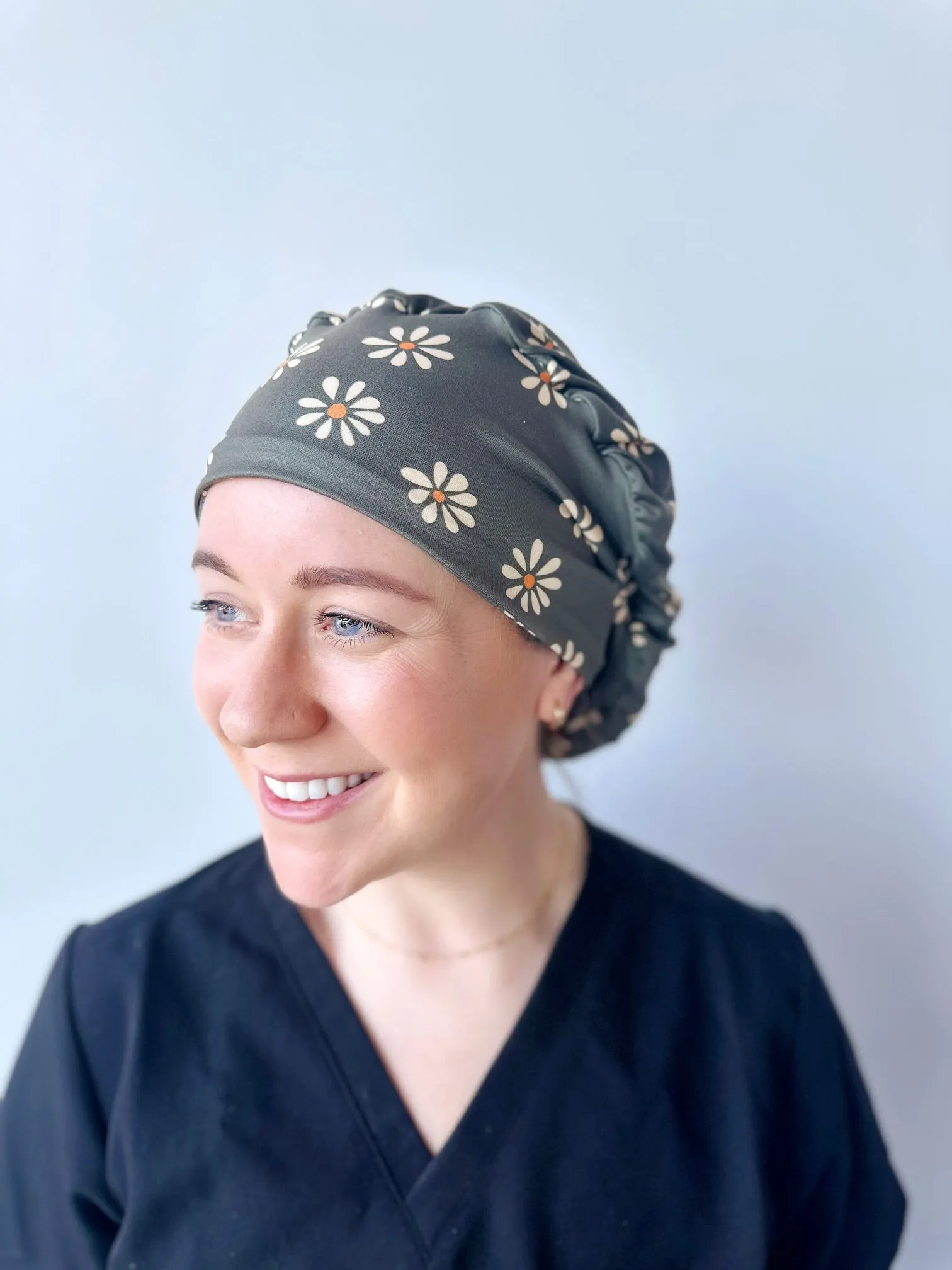 Scrub Hat - Olive Daisy