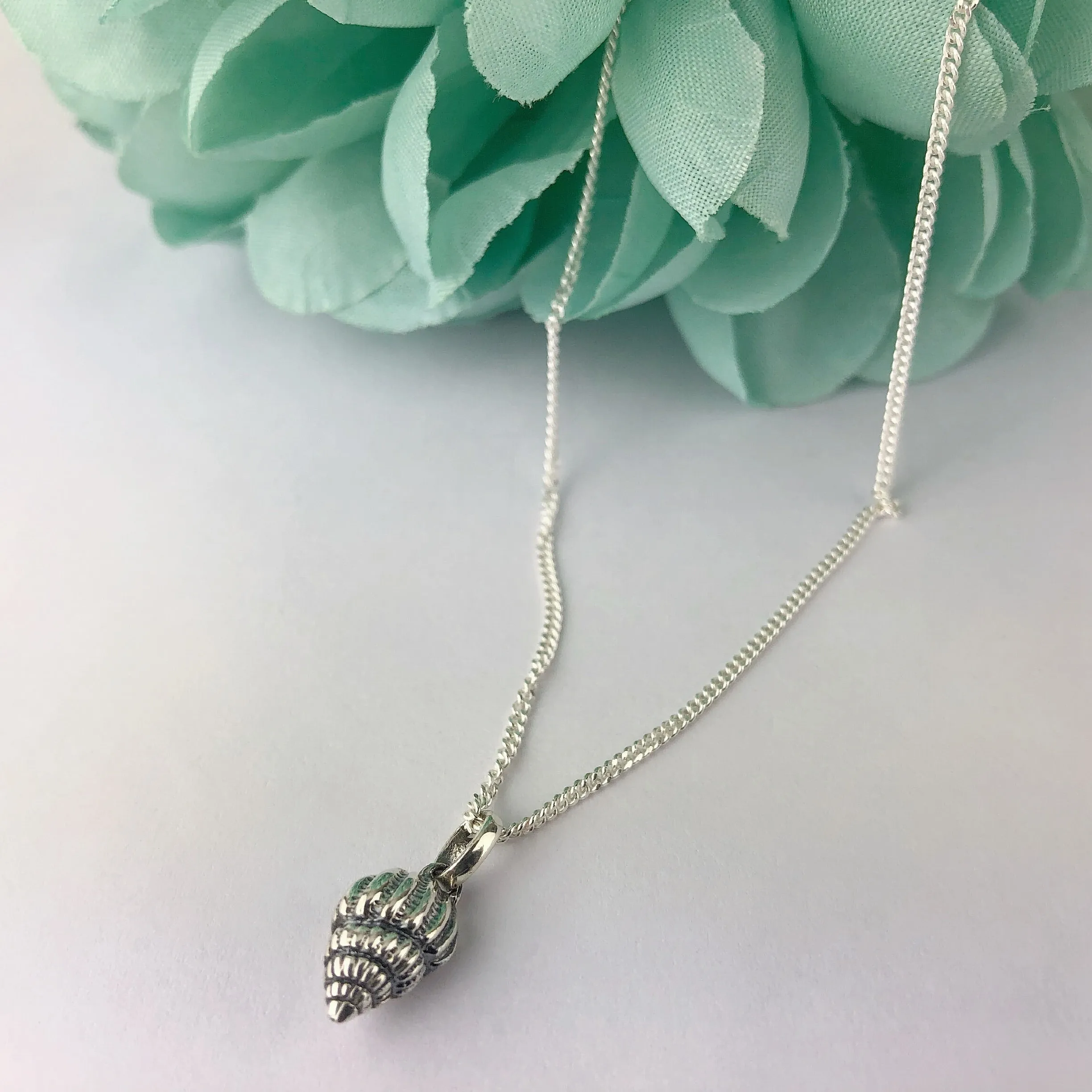 Seashell Pendant - VP2381