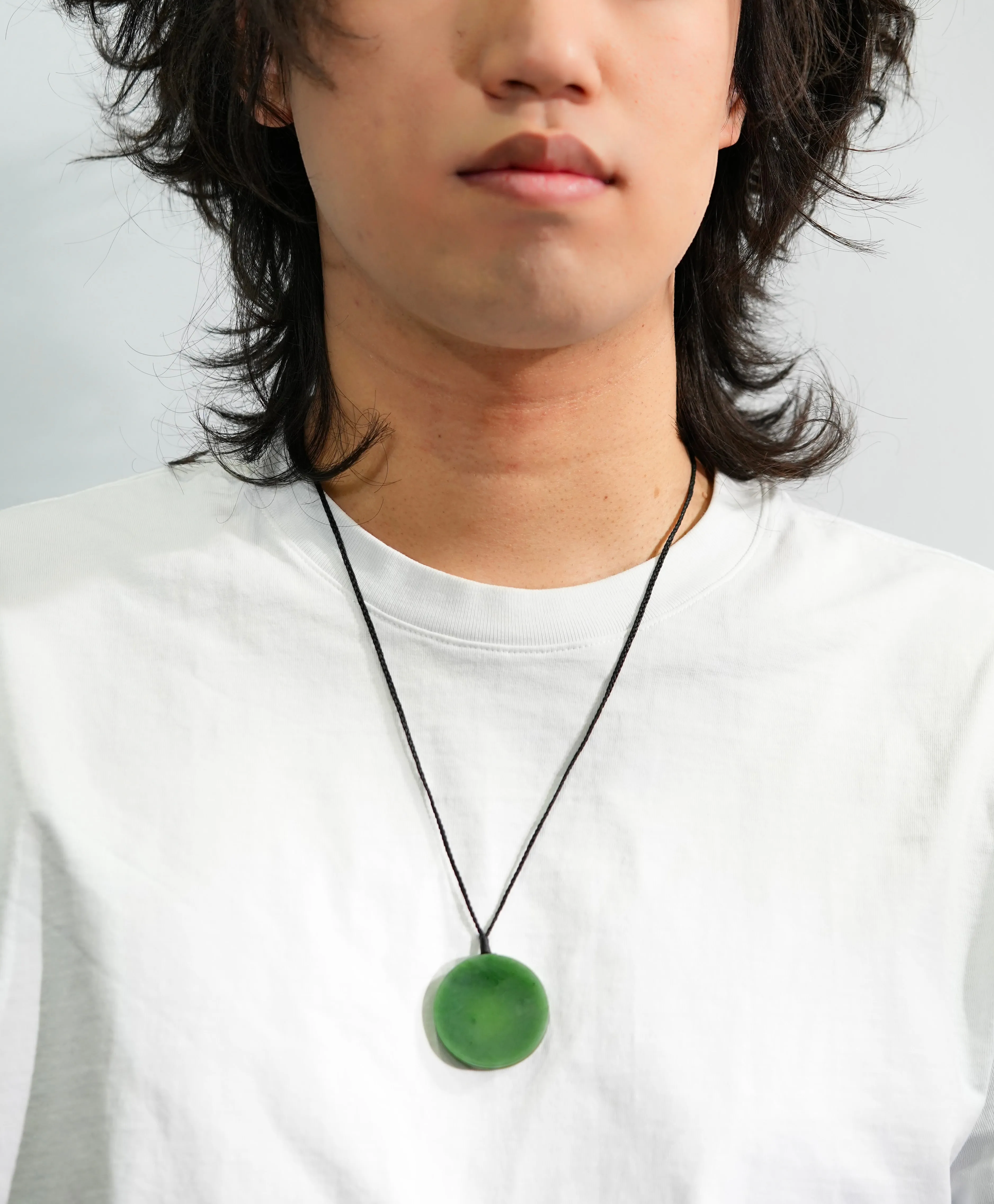 SIMPLE ROUND WORRY STONE PENDANT #1118