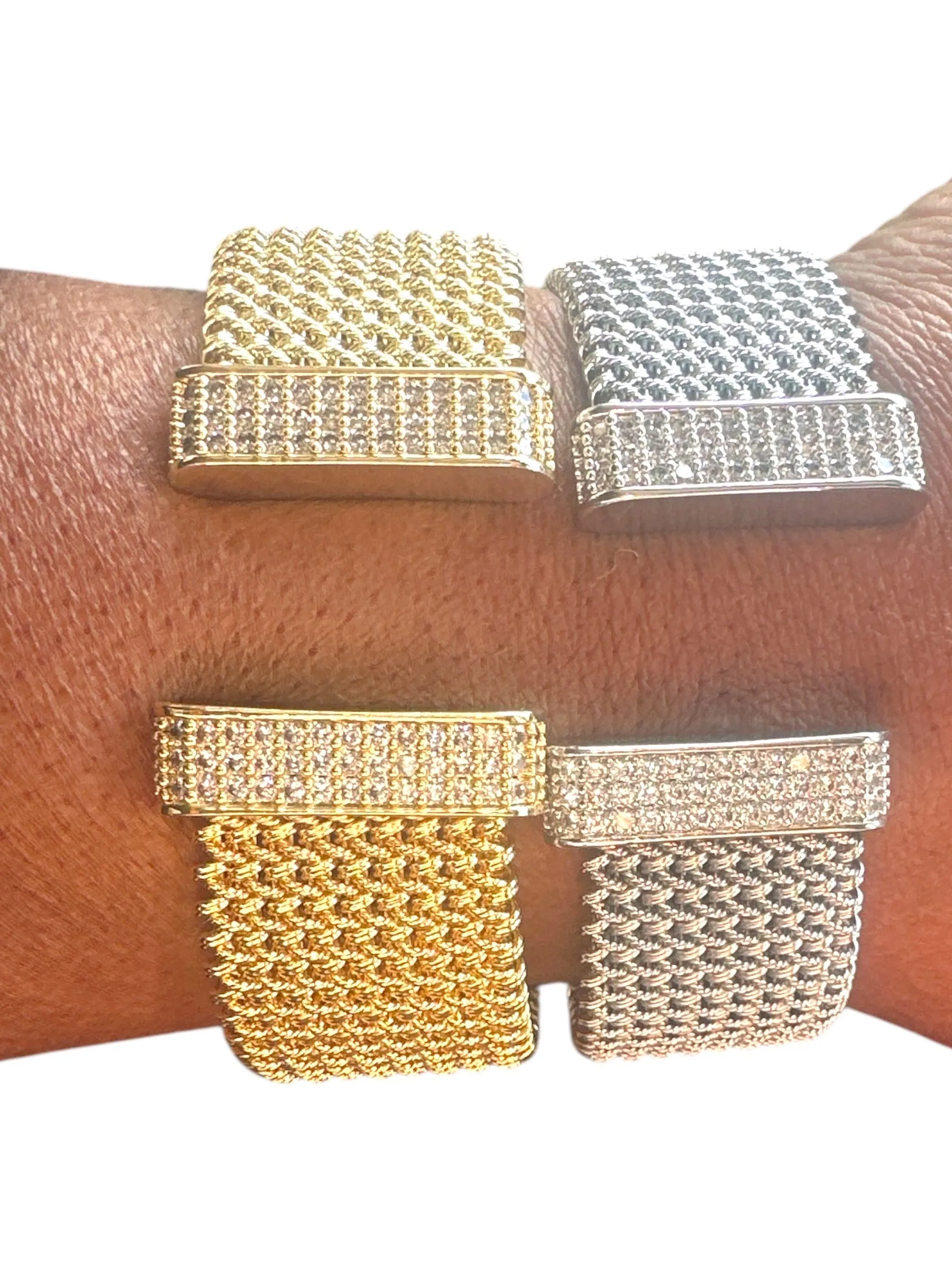 The flex brass  bracelet