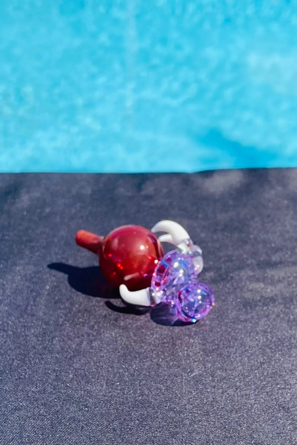 The Glass Cure - 1.50" Dragon Claw Ball Carb Cap (Fits 20MM Bangers) (10g)