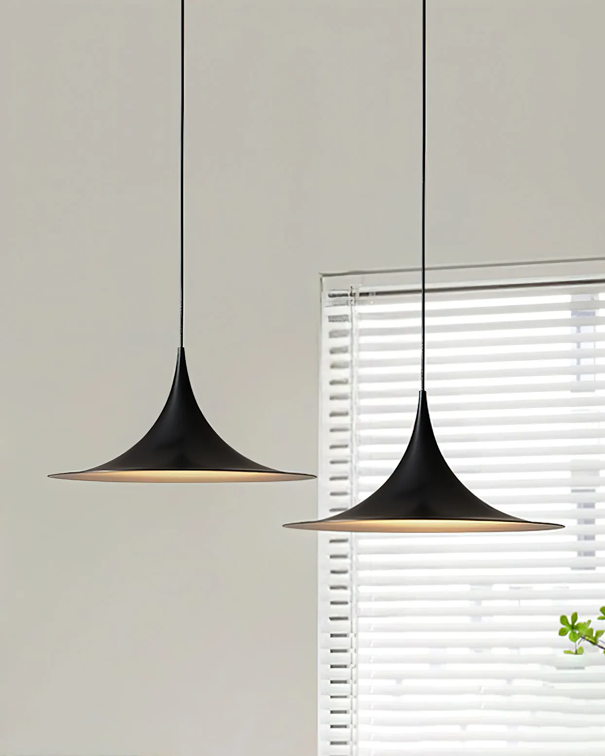 Trumpet Pendant Lamp